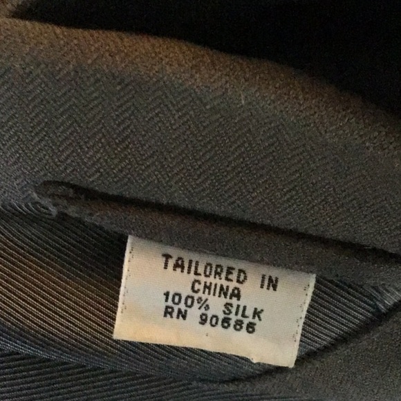 Vintage Cypress Grove Olive/Gray silk three button lined ventless blazer. Small - Picture 12 of 12